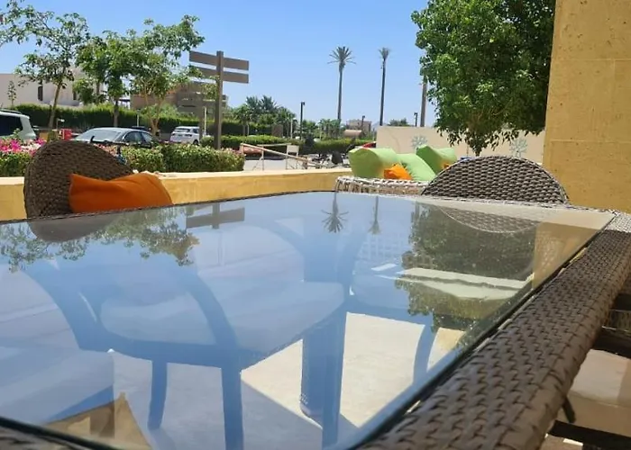 Mangroovy - 1br Glamorous Gouna View Apartamento